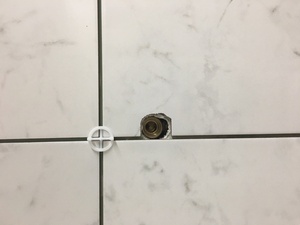 Head outlet